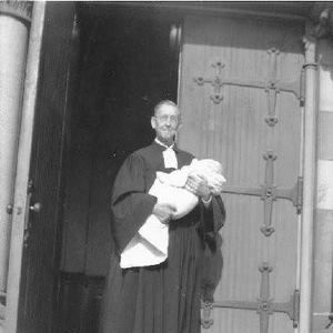 Meet your Posher, Bruce